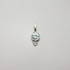 
                  
                    Load image into Gallery viewer, 14 Kt Yellow Gold Pointer Pendant. 2 Round Cut Diamonds on white background
                  
                